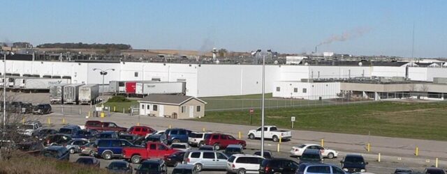 Tyson_Fresh_Meats_pork_plant