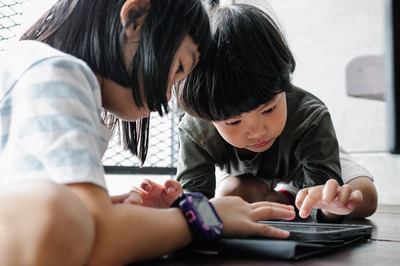 Passive Screen Time